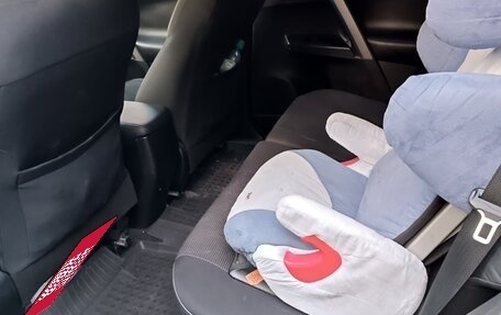 Toyota RAV4, 2017 год, 3 050 000 рублей, 8 фотография
