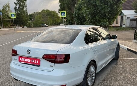 Volkswagen Jetta VI, 2017 год, 1 300 000 рублей, 4 фотография