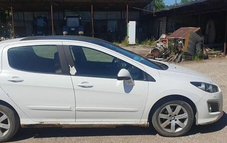 Peugeot 308 II, 2011 год, 170 000 рублей, 3 фотография