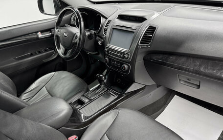 KIA Sorento II рестайлинг, 2013 год, 1 745 000 рублей, 13 фотография