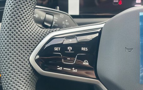 Volkswagen Tiguan, 2026 год, 4 650 000 рублей, 13 фотография
