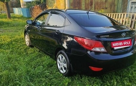 Hyundai Solaris II рестайлинг, 2013 год, 850 000 рублей, 6 фотография