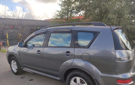 Mitsubishi Outlander III рестайлинг 3, 2011 год, 1 080 000 рублей, 9 фотография