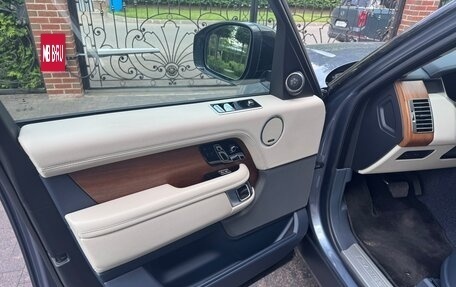 Land Rover Range Rover IV рестайлинг, 2018 год, 7 700 000 рублей, 8 фотография