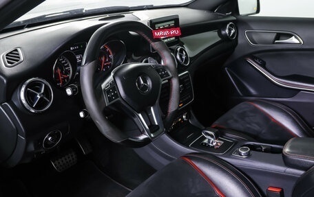Mercedes-Benz GLA AMG, 2014 год, 2 150 000 рублей, 16 фотография