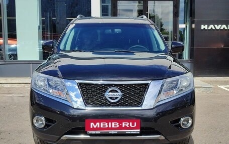 Nissan Pathfinder, 2015 год, 1 999 000 рублей, 2 фотография