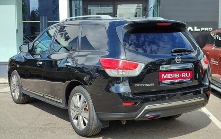 Nissan Pathfinder, 2015 год, 1 999 000 рублей, 7 фотография