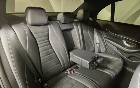 Mercedes-Benz E-Класс, 2021 год, 4 090 000 рублей, 17 фотография