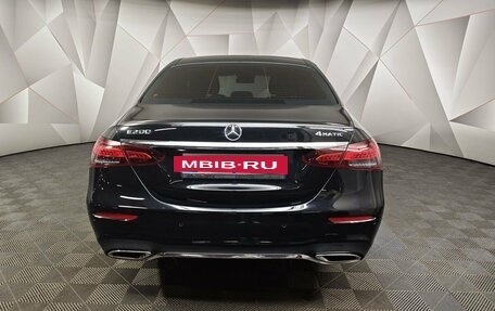 Mercedes-Benz E-Класс, 2021 год, 4 090 000 рублей, 8 фотография