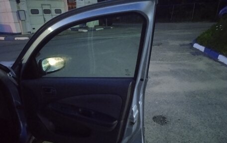 Nissan Almera, 2004 год, 120 000 рублей, 10 фотография
