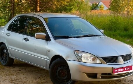 Mitsubishi Lancer IX, 2003 год, 199 999 рублей, 3 фотография