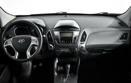 Hyundai ix35 I рестайлинг, 2012 год, 970 000 рублей, 14 фотография