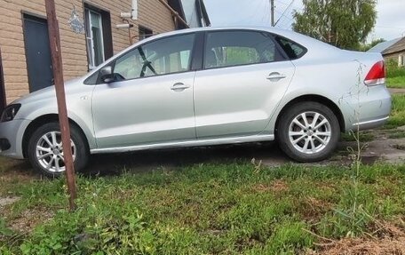 Volkswagen Polo VI (EU Market), 2011 год, 620 000 рублей, 1 фотография