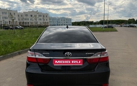 Toyota Camry, 2015 год, 2 000 000 рублей, 3 фотография