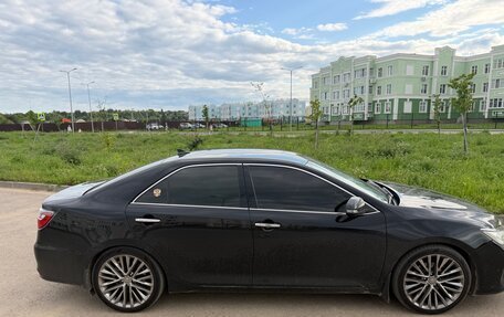 Toyota Camry, 2015 год, 2 000 000 рублей, 2 фотография