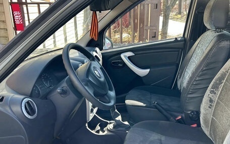 Renault Logan I, 2014 год, 450 000 рублей, 4 фотография