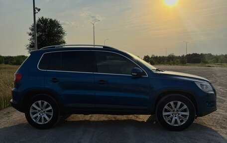 Volkswagen Tiguan I, 2009 год, 825 000 рублей, 2 фотография