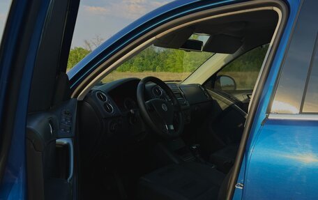 Volkswagen Tiguan I, 2009 год, 825 000 рублей, 6 фотография