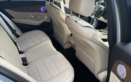 Mercedes-Benz E-Класс, 2017 год, 3 550 000 рублей, 9 фотография