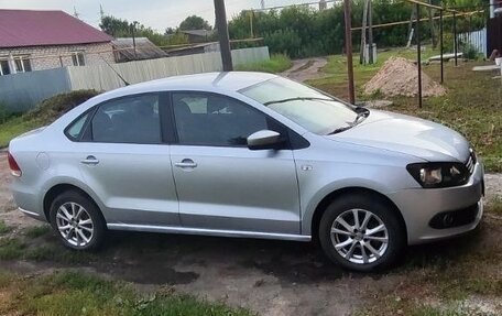 Volkswagen Polo VI (EU Market), 2011 год, 620 000 рублей, 2 фотография