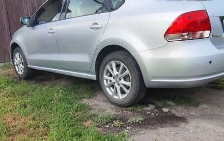 Volkswagen Polo VI (EU Market), 2011 год, 620 000 рублей, 4 фотография