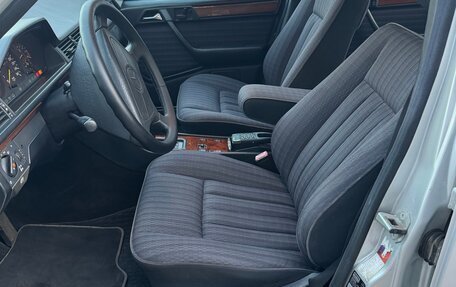 Mercedes-Benz W124, 1991 год, 1 250 000 рублей, 10 фотография