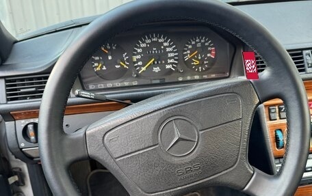 Mercedes-Benz W124, 1991 год, 1 250 000 рублей, 24 фотография