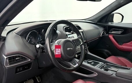 Jaguar F-Pace, 2018 год, 3 377 000 рублей, 7 фотография