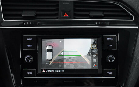 Volkswagen Tiguan II, 2017 год, 2 400 000 рублей, 18 фотография