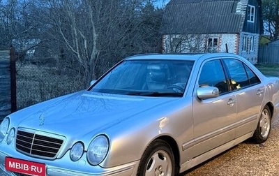 Mercedes-Benz E-Класс, 2001 год, 510 000 рублей, 1 фотография