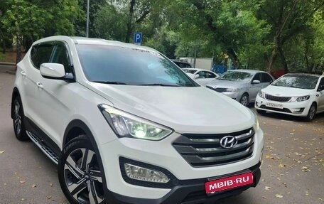 Hyundai Santa Fe III рестайлинг, 2013 год, 1 599 000 рублей, 1 фотография