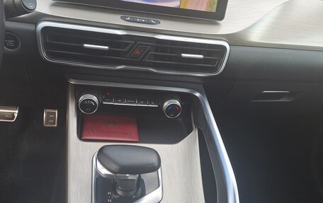 Geely Coolray I, 2023 год, 1 180 000 рублей, 16 фотография