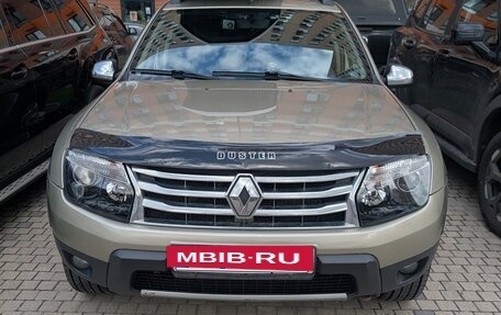 Renault Duster I рестайлинг, 2012 год, 800 000 рублей, 2 фотография