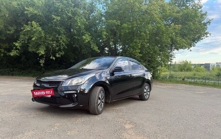 KIA Rio IV, 2018 год, 1 199 000 рублей, 2 фотография