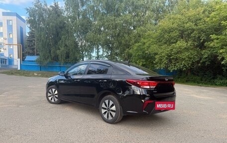 KIA Rio IV, 2018 год, 1 199 000 рублей, 5 фотография