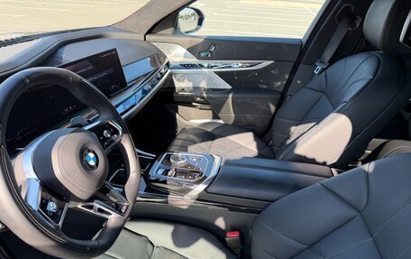 BMW 7 серия, 2024 год, 14 000 000 рублей, 11 фотография