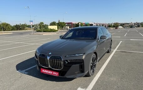 BMW 7 серия, 2024 год, 14 000 000 рублей, 22 фотография