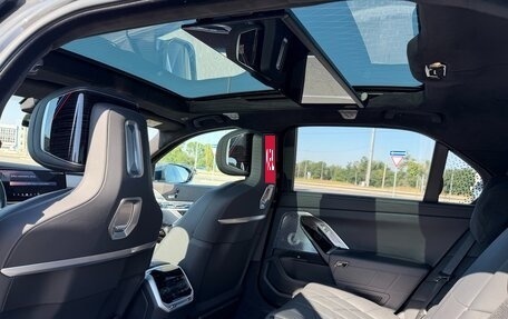BMW 7 серия, 2024 год, 14 000 000 рублей, 20 фотография