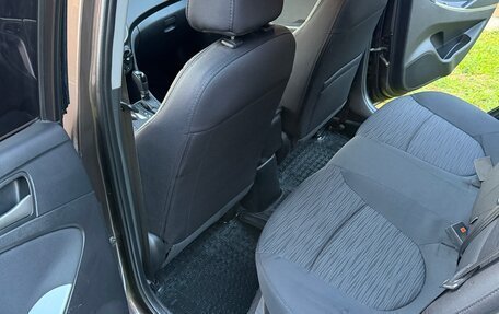 Hyundai Solaris II рестайлинг, 2015 год, 1 050 000 рублей, 7 фотография