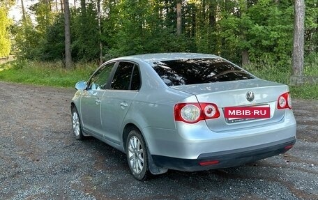Volkswagen Jetta VI, 2008 год, 620 000 рублей, 7 фотография