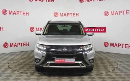 Mitsubishi Outlander III рестайлинг 3, 2021 год, 2 700 000 рублей, 2 фотография