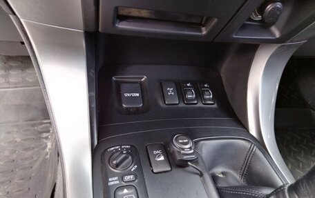 Toyota Land Cruiser Prado 120 рестайлинг, 2008 год, 3 490 000 рублей, 14 фотография