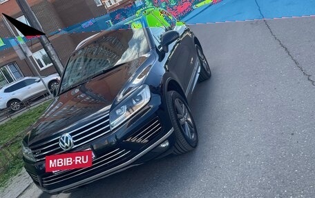 Volkswagen Touareg III, 2017 год, 3 180 000 рублей, 2 фотография