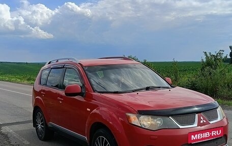 Mitsubishi Outlander III рестайлинг 3, 2007 год, 850 000 рублей, 3 фотография