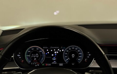 Audi A8, 2022 год, 9 750 000 рублей, 6 фотография