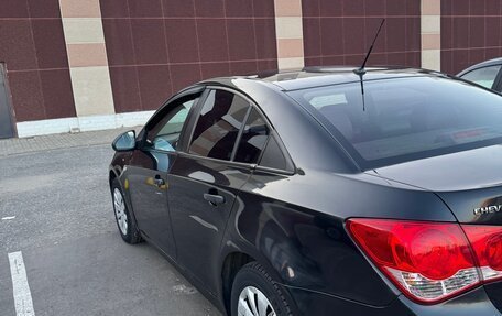 Chevrolet Cruze II, 2009 год, 540 000 рублей, 7 фотография