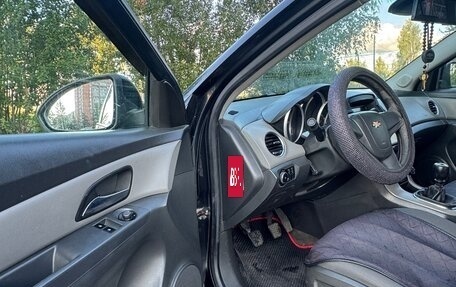 Chevrolet Cruze II, 2009 год, 540 000 рублей, 12 фотография