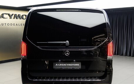 Mercedes-Benz V-Класс, 2024 год, 12 820 000 рублей, 4 фотография