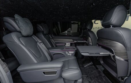 Mercedes-Benz V-Класс, 2024 год, 12 820 000 рублей, 33 фотография