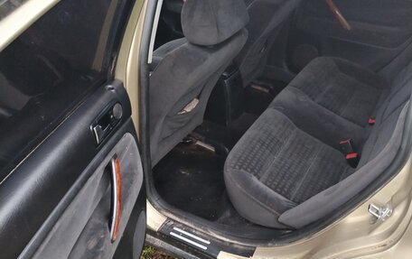 Volkswagen Passat B5+ рестайлинг, 2002 год, 160 000 рублей, 10 фотография